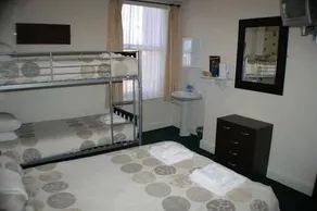 Seasons 24 Guest House - Image 5