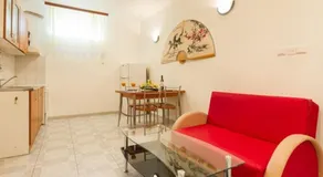 Apartment Romantic Split - Image 3