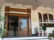 Hotel Moon - Image 2