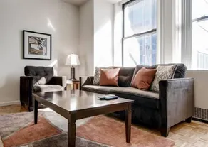Global Luxury Suites at 15 Park Row - Image 2