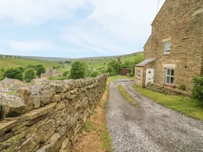 Terrace Cottage - Image 1