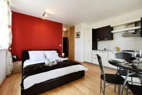 Studio NEST - Image 4