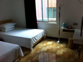 Anji Dongsha Lake Farm Stay - Image 3