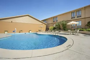Days Inn Jasper - Image 4