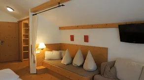 Hotel Alpenrose - Image 4