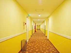 Subai Cloud Hotel (Shengli East Road, Hengshui) - Image 3