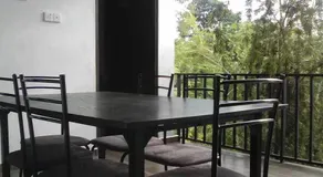 Travel Nest - Image 2