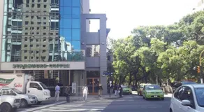 CÓRDOBA DEPARTAMENTO CÉNTRICO-OPCIÓN COCHERA-cerca Sanatorio Allende-Kempes-Plaza de la música-clinicas de ojos-Imgo-shopings-Univ Siglo 21- - Image 4
