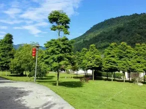 WENQUAN HOTEL - Image 5