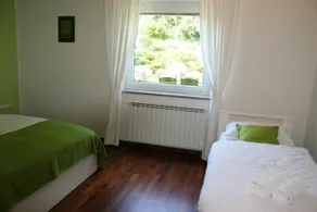 Guesthouse Pri Mihelovih - Image 2