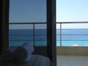 Rondos Hotel - Image 2