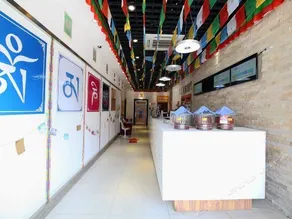 Pod Inn Lasa Potala Palace - Image 3