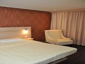 Quality Hotel, Star Inn Premium Wien Hbf - Image 5