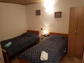Rooms And Restaurant Ive - Image 3