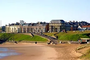 Grand Hotel - Image 2