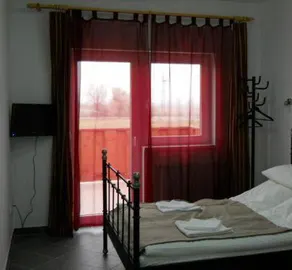 M0 Motel Taksony - Image 2