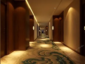 Longrui Hotel - Image 2