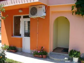 Guest House Alex - Image 2