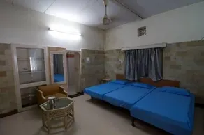 Jai Maa Sarla Guest House - Image 3