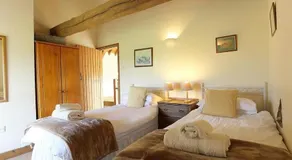 Gallery Barn BURFORD - Image 4