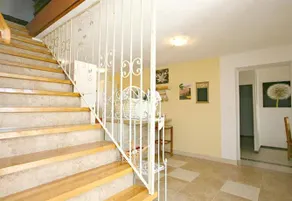 Holiday Home Hibiscus - Image 2