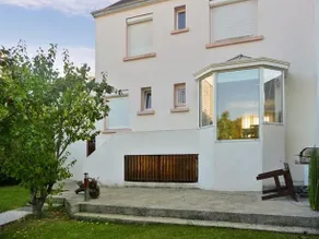 Holiday home with terrace, BBQ & garden | Good for workation - Image 2