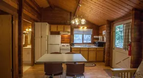 Lake Texoma Camping Resort Cabin 4 - Image 2