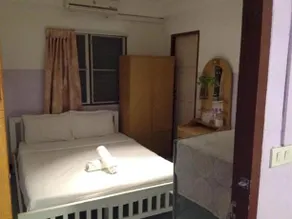 Moom Pon Khlai Hostel & Spa - Image 3