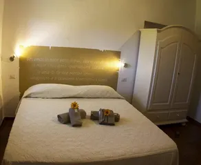 La Casa Del Poeta - Image 4