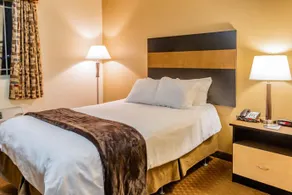 My Place Hotel - Image 4