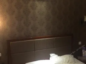 Chao Gu Business Hotel - Image 5