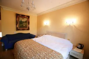 Grand Hotel - Image 2