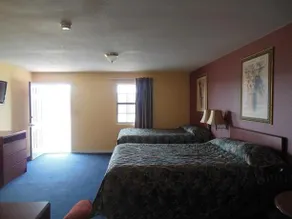 Budget Motor Inn - Image 3