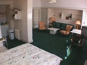 Budget Beach Studios - Image 5