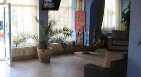 Hotel Laguna - Image 2