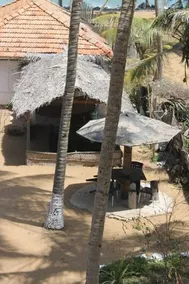 Beach Club - Image 3