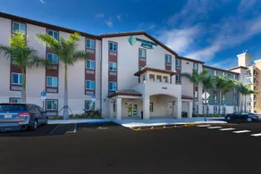 WoodSpring Suites Miramar - Image 3