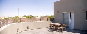 Suite in the Desert - Image 2