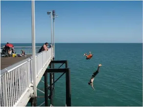Darwin Beachfront Holiday Apartment - Image 5