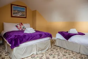 Coolgarriv House - Image 3
