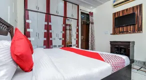 Florence Residency By OYO Rooms - Image 5