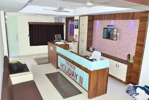 The New Holiday Inn By OYO Rooms - Image 2