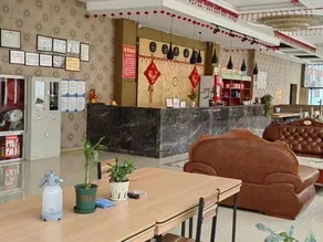 YANGLING JINGHAO HOTEL - Image 4