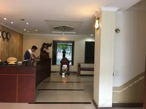 Phuong Tran Hotel - Image 2