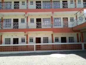 Dreamsworld Guest House - Image 1