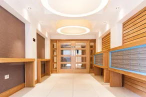 Camstay Riverside Apartment - Image 4