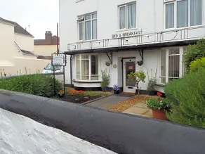 Corner House - Image 3