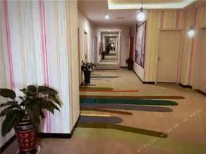 Ambiance Fengqing Hotel - Image 5