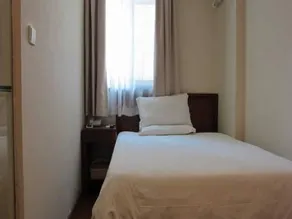 GreenTree Inn Shanghai Changfeng Park Shell - Image 4