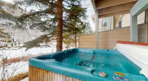Spacious East Vail home with Amazing Mountain Views - Image 5